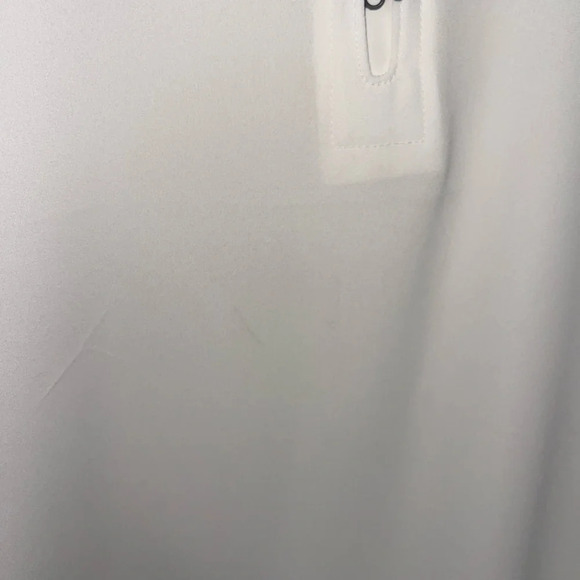 Maurices Solid White Hook & Eye V-neck Short Sleeve Blouse Small Women’s - Picture 7 of 14